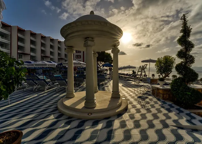 Hotel Mongibello Ibiza (Adults Only)